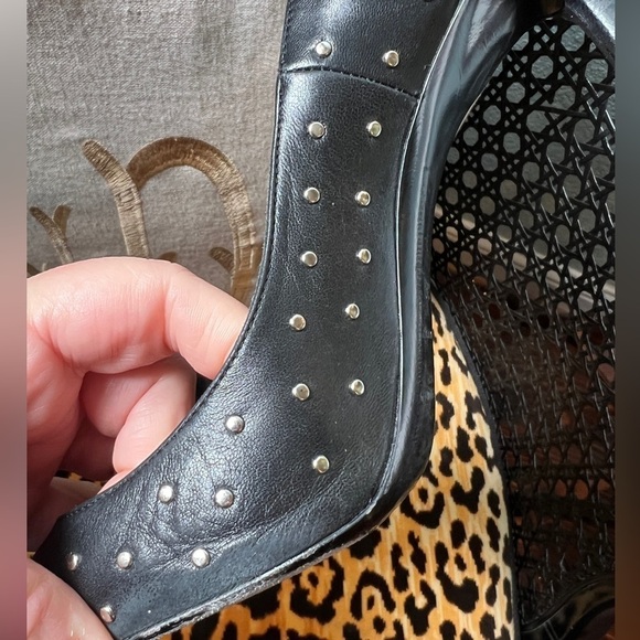SAINT LAURENT YSL  Black Studded Leather Pointed Toe Pumps - Picture 9 of 15